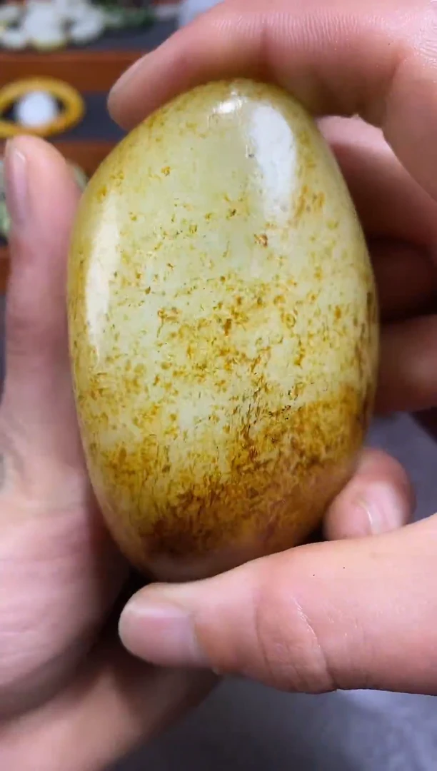 未镶嵌和田玉摆件用****.和田玉