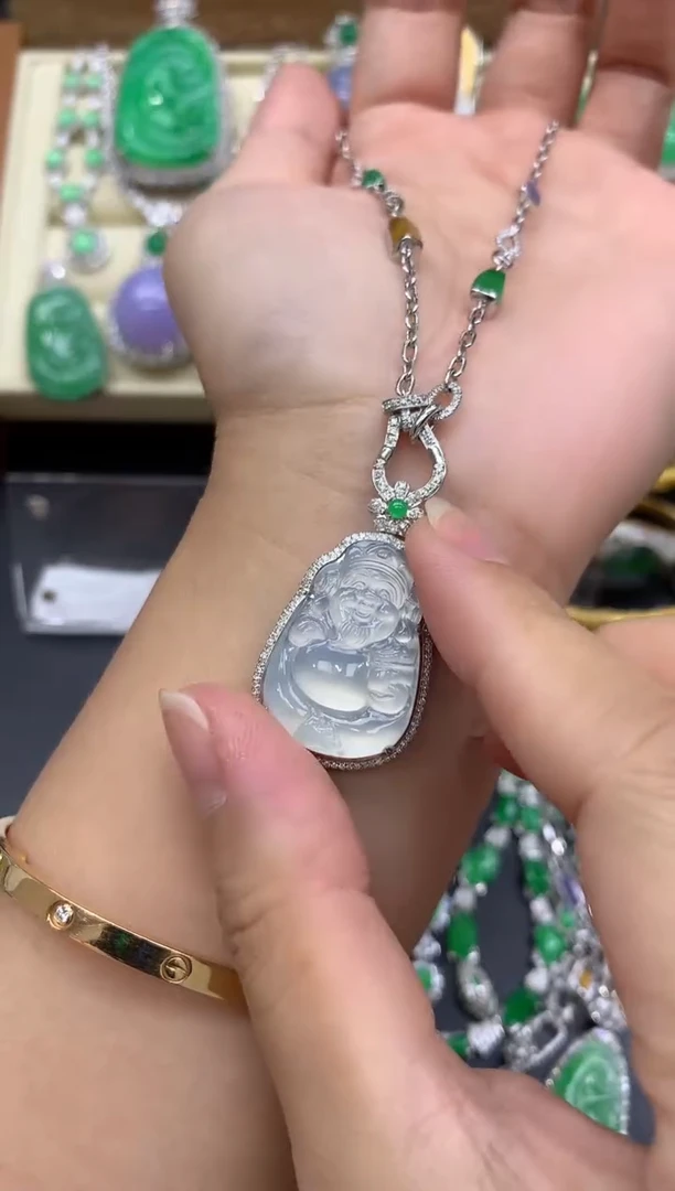 翡翠18K金镶嵌颈饰539-中国好珍宝