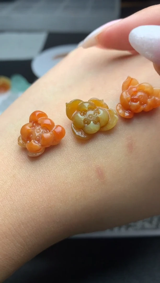 【闪购商品】定制翡翠未镶嵌毛货