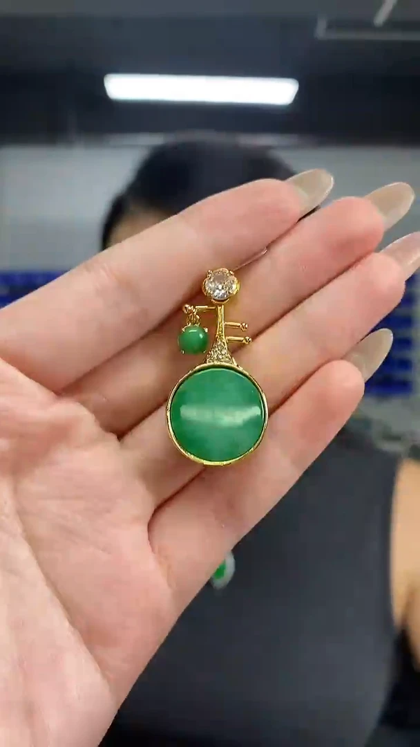 颈饰未镶嵌翡翠闪购链接 多样性发其一颜色微差