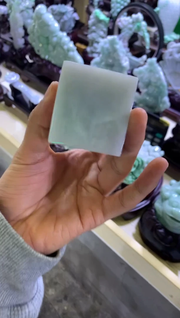 未镶嵌挂件翡翠你****干翡翠摆件