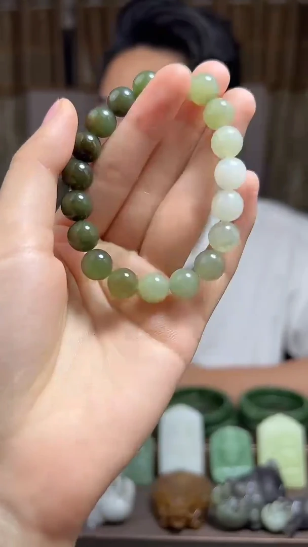 和田玉未镶嵌颈饰挂件10MM