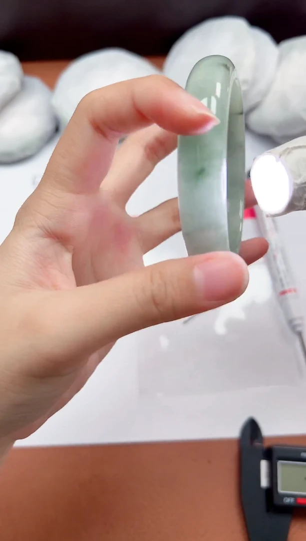 一物一拍，对准价格Z056