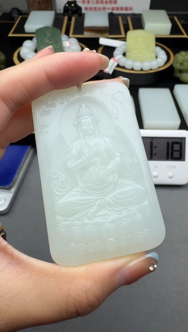 颈饰未镶嵌和田玉3