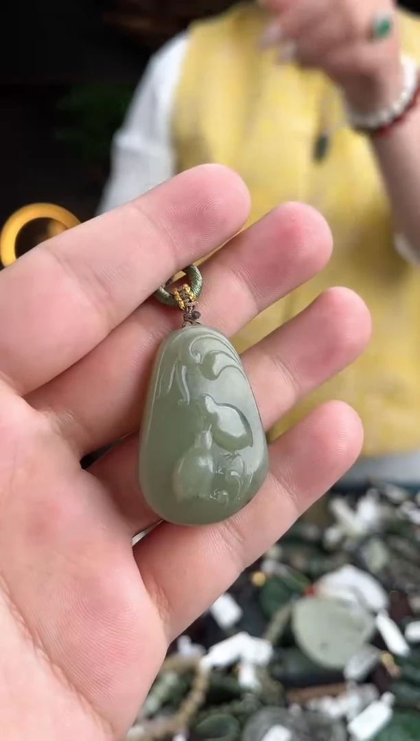 【闪购商品】和田玉颈饰未镶嵌多样性发货，一物一拍