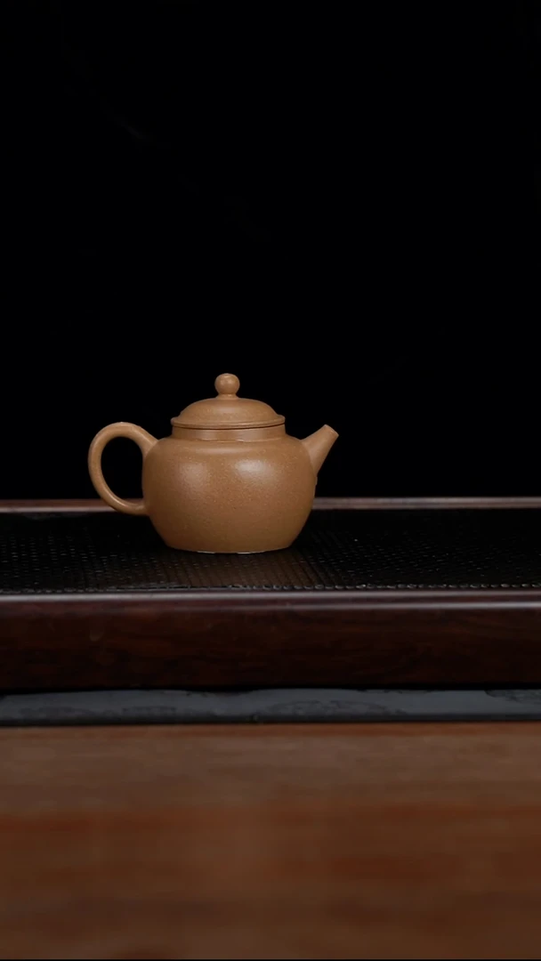 茶壶紫砂150cc黄龙山原矿金黄段泥宫灯22