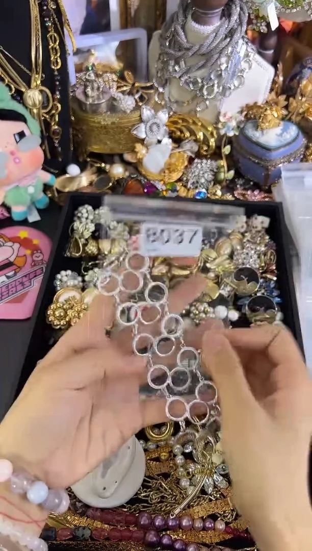 合金无铜合金037 中古首饰都有瑕疵 请确认后在拍！