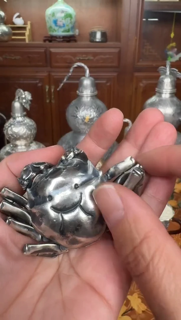 玩****歌足银手工精工螃蟹熏色宠摆件