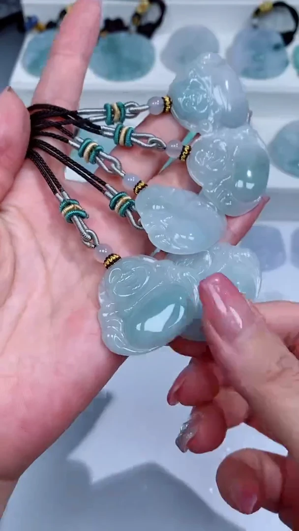 翡翠未镶嵌颈饰吊坠团购多样性发一件