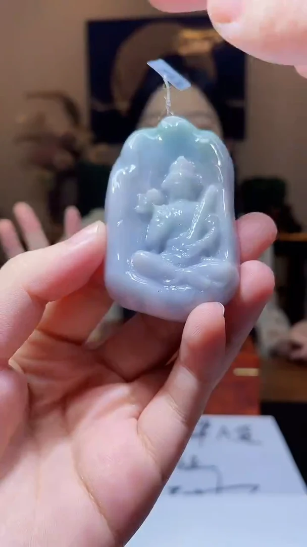 颈饰未镶嵌翡翠吊坠07
