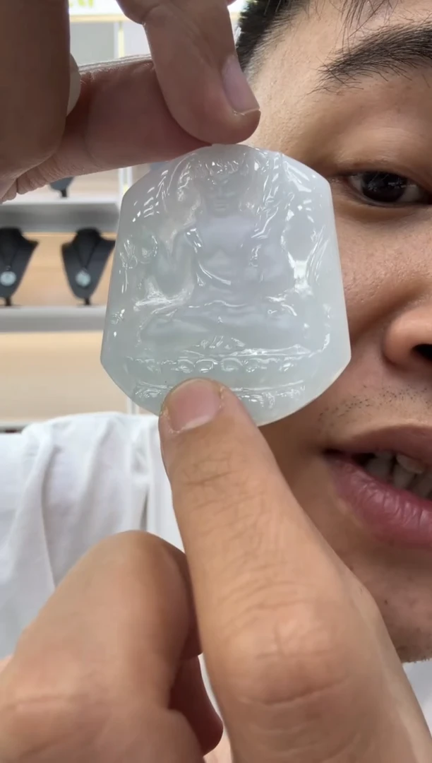 颈饰未镶嵌翡翠天然翡翠A货孤品一件