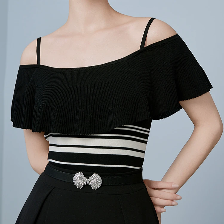 新款一字领吊带针织衫MOGB02KPR070B11