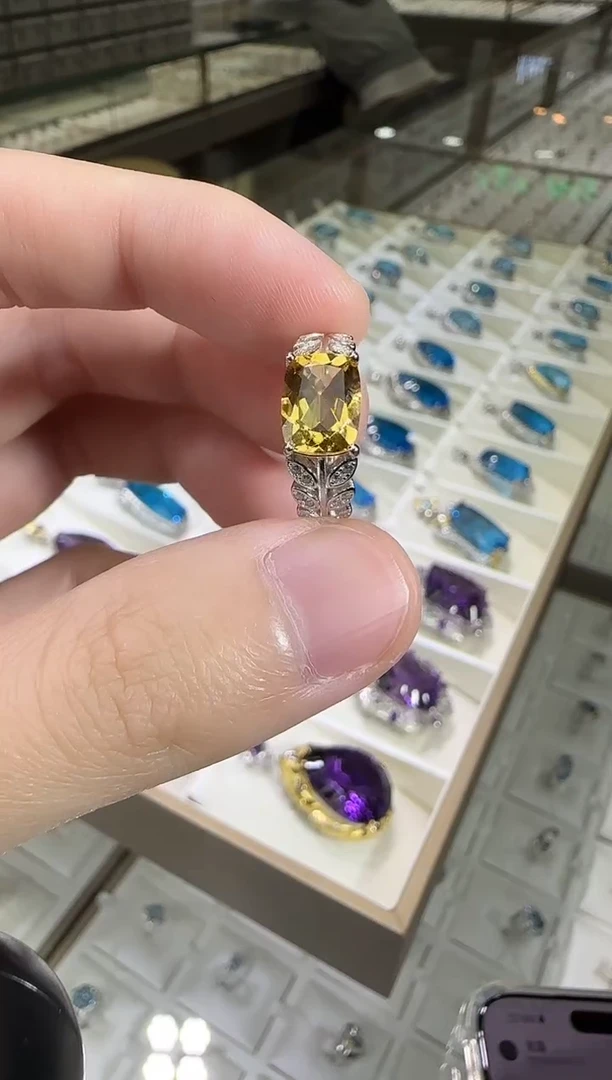 银S925镶嵌戒指黄晶10*8mm浓金