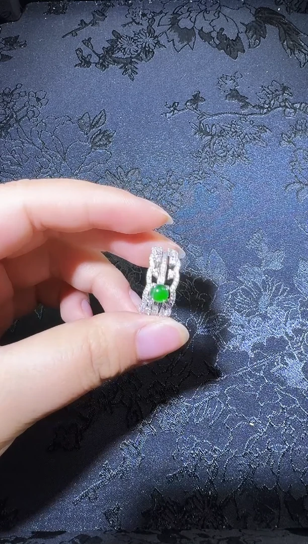 【闪购商品】翡翠戒指银S925镶嵌戒指