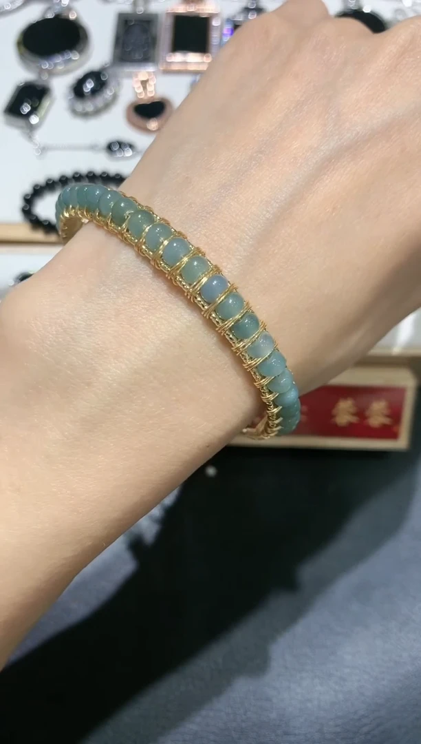 【闪购商品】翡翠吊坠(不含链)合金3多人多样性随机发货1件