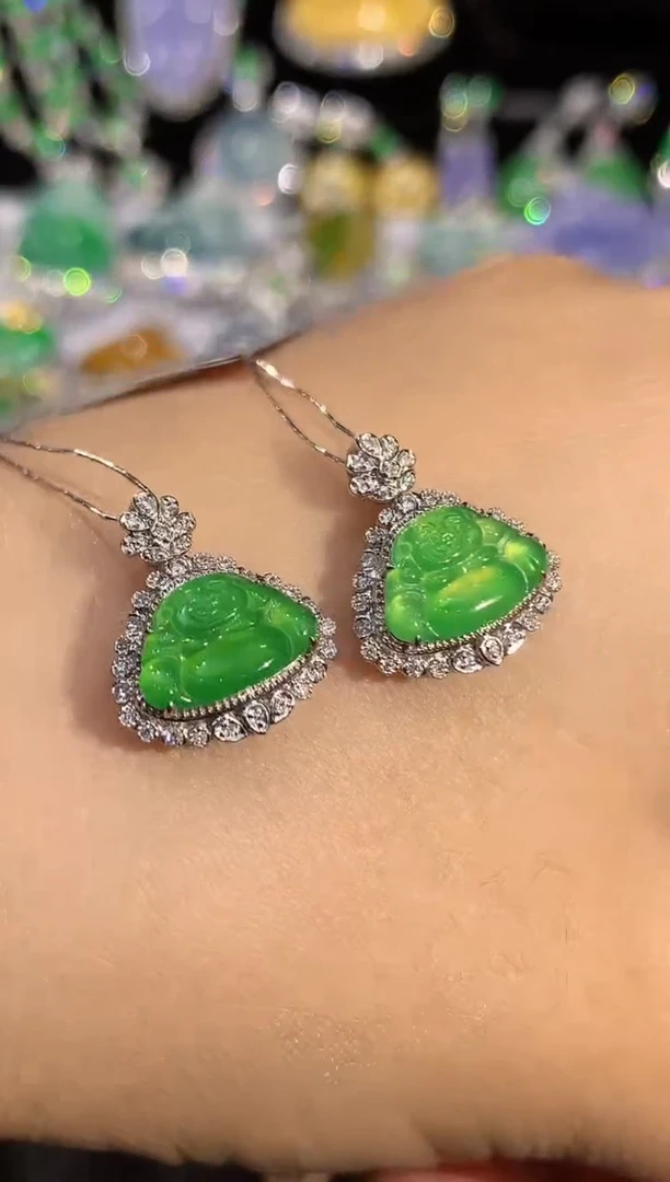 吊坠(不含链)18K金镶嵌翡翠CY多样性发其一