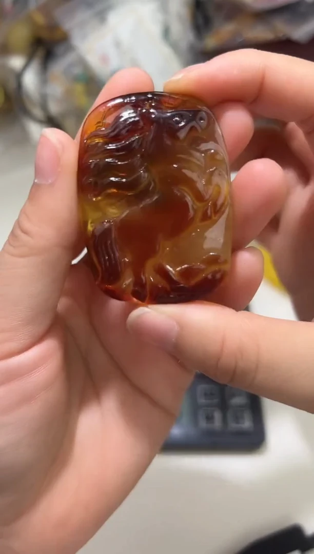 裸石琥珀未镶嵌琥珀蜜蜡吊坠