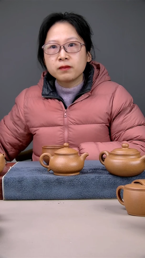 【闪购商品】紫砂茶壶中潘梨皮黄段160/170