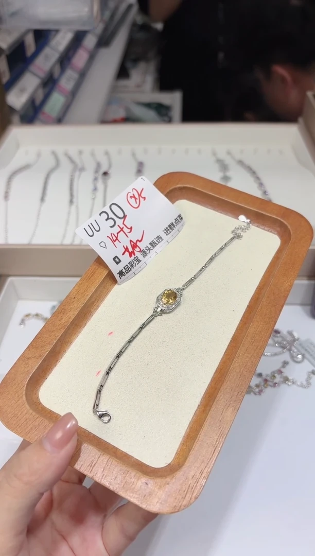 【闪购商品】水晶手链银S925镶嵌多样性发一UU30