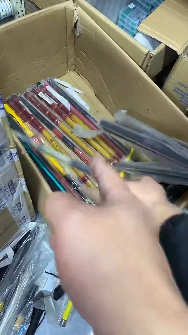 4.5米溪流竿颜色随机