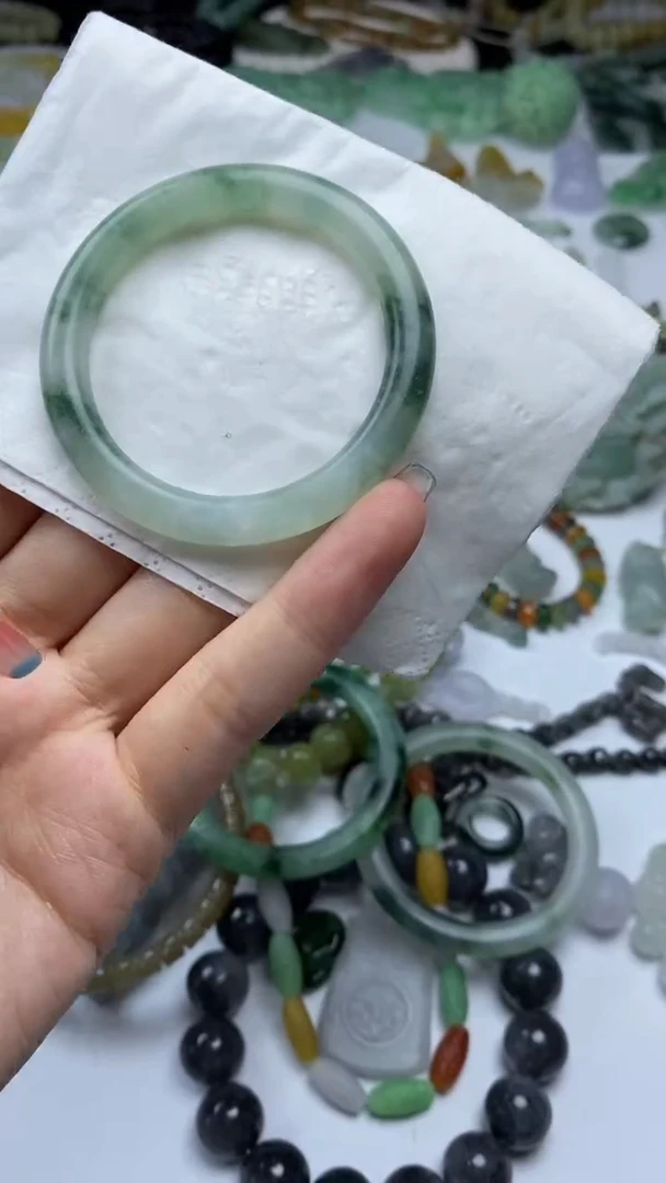 未镶嵌定制翡翠脾*宝毛货定制不退不换