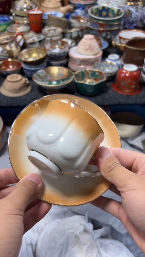 瓷片筱****t夏目海外回流瓷器中古品。