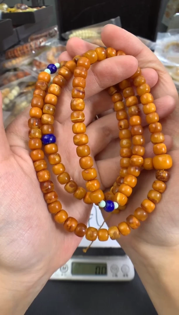 蜜蜡未镶嵌珠宝奇石1