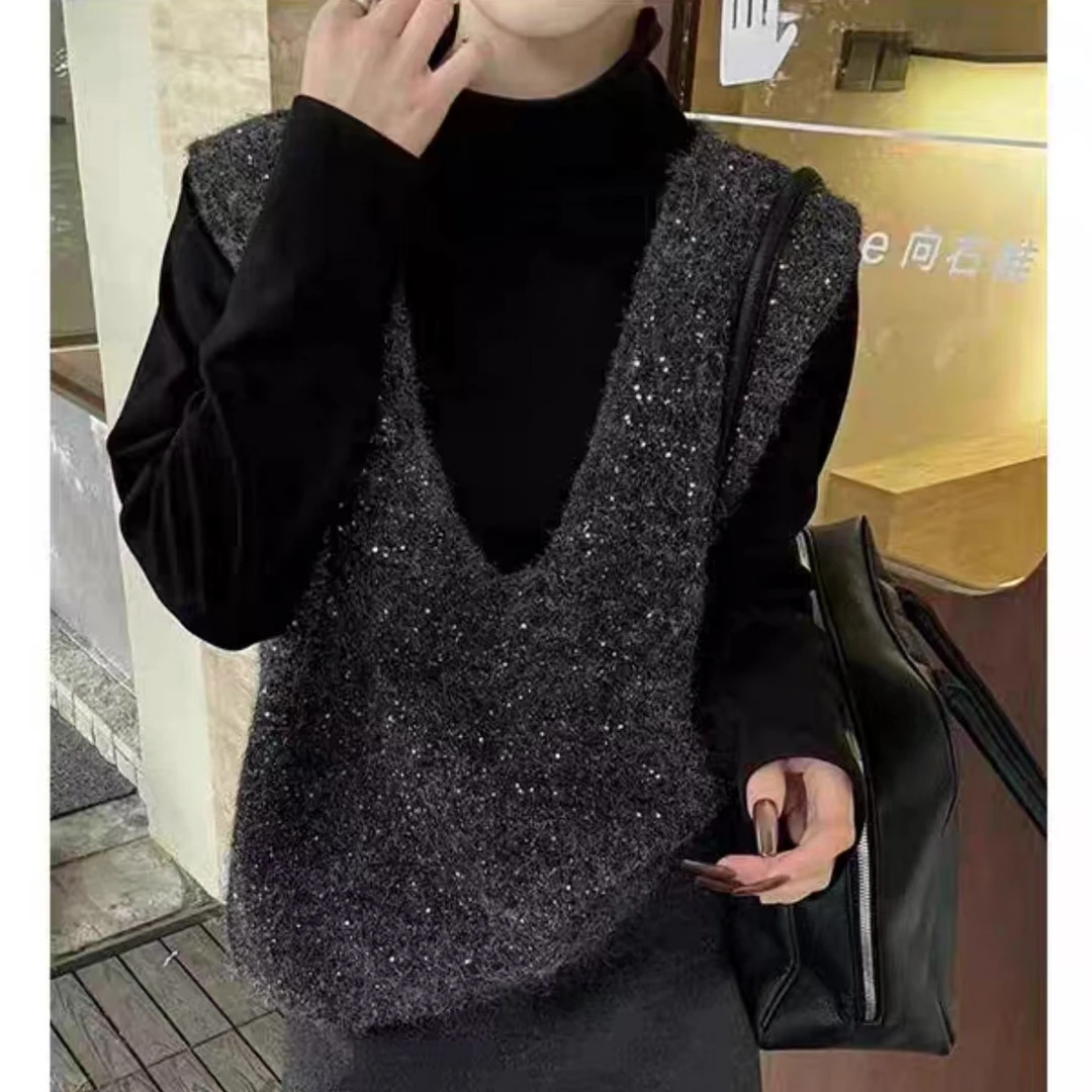 可爱推荐 冬季新款针织V领亮片背心马甲