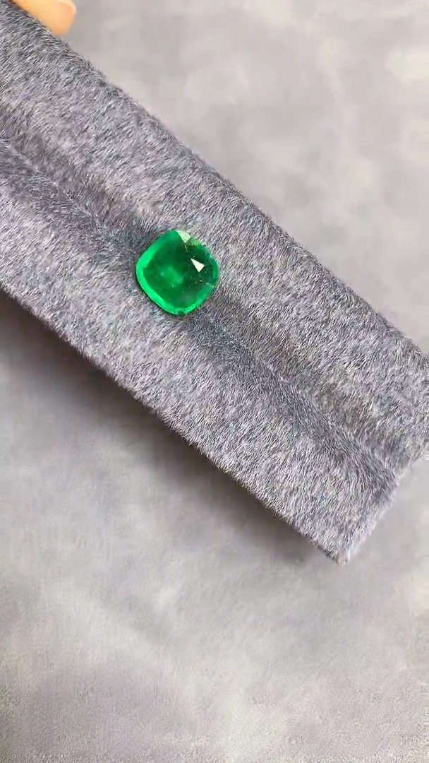 【闪购商品】祖母绿裸石未镶嵌祖母绿裸石4.08ct