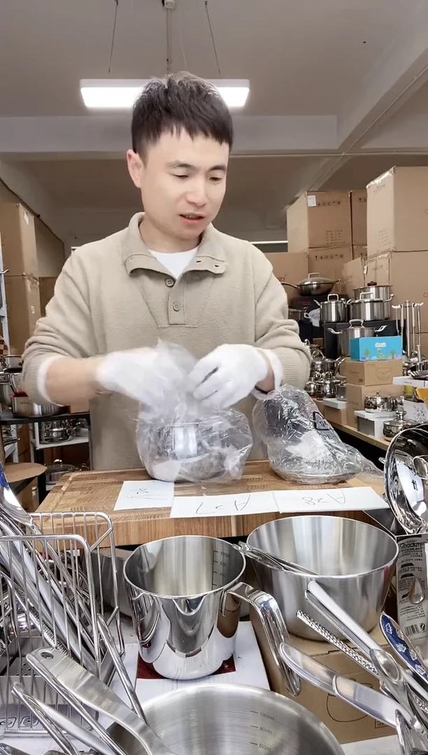 A27  卓德铭女士刀