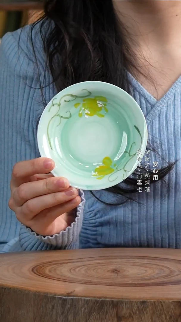 瓷【福利品】景德镇高温手绘釉下彩4英寸调料碟绿底玉兰花