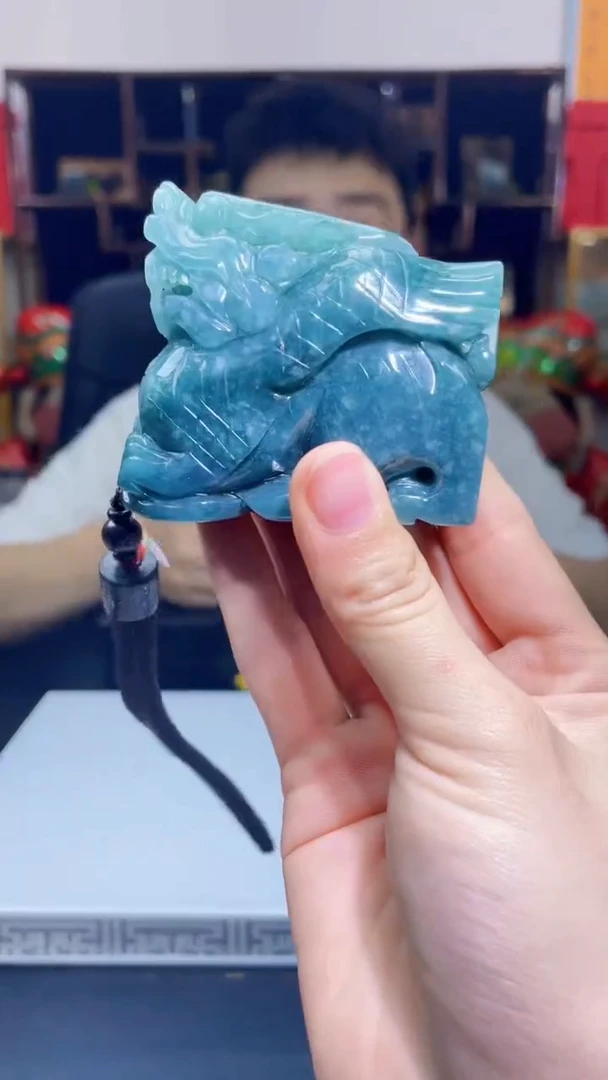 【闪购商品】翡翠吊坠(不含链)未镶嵌A12