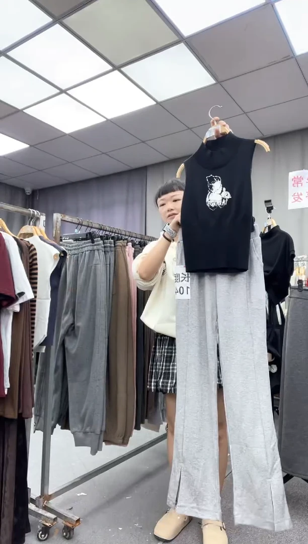 棉大哥家漂亮衣服漂亮颜色