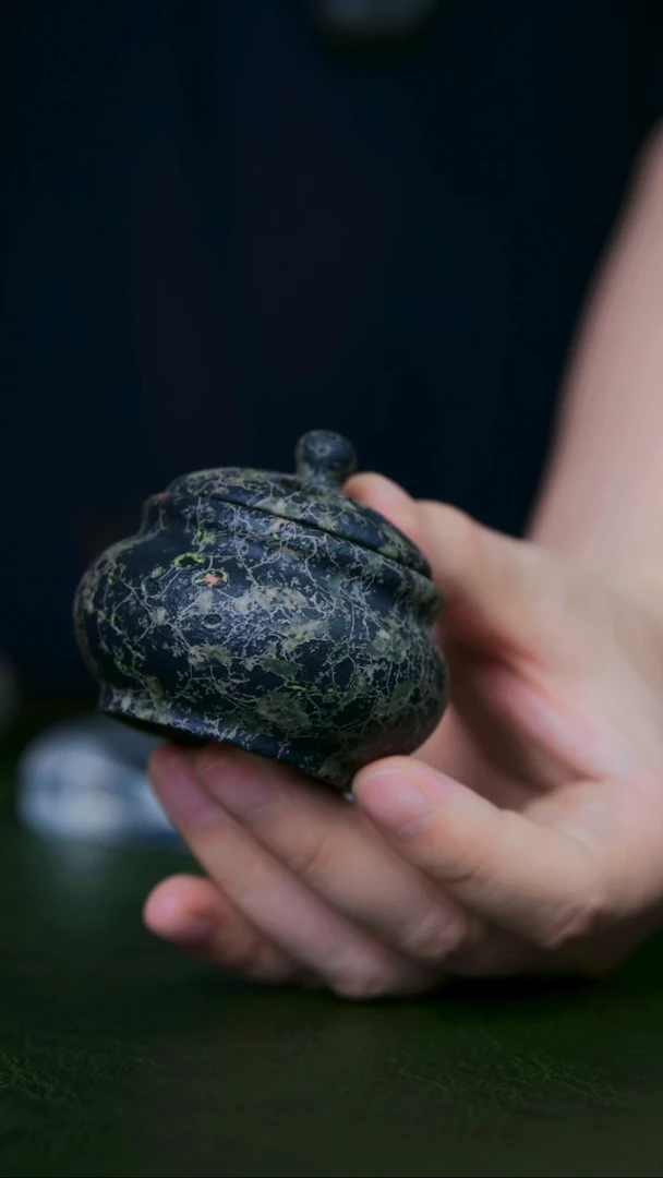 芳****a老师手工作品,梅花玉一物一拍
