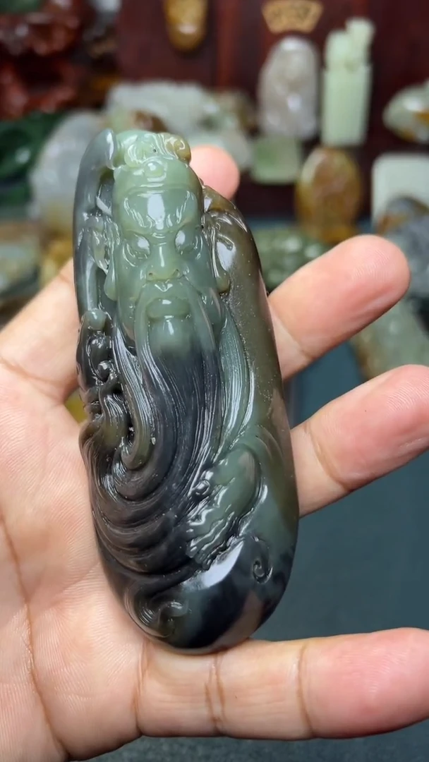 未镶嵌和田玉把件-