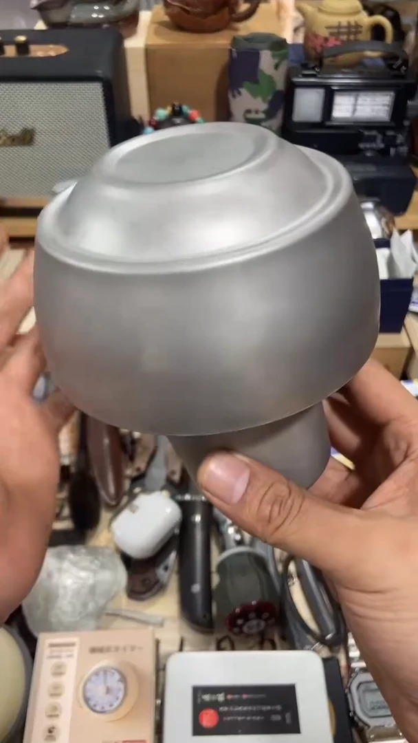 瓷片闪购商品   如图所示