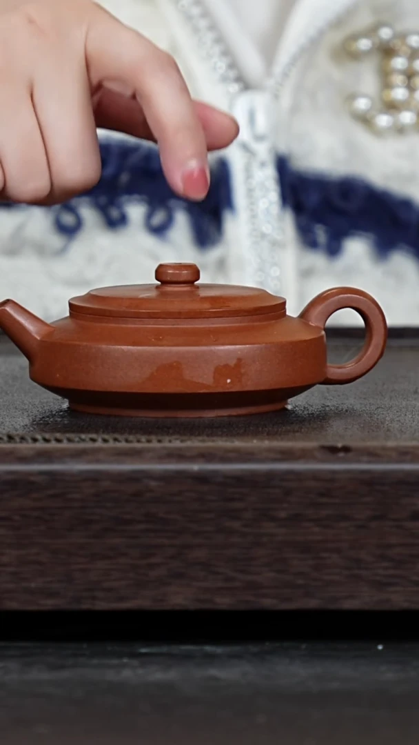 【闪购商品】紫砂茶壶红皮龙仲芳周盘