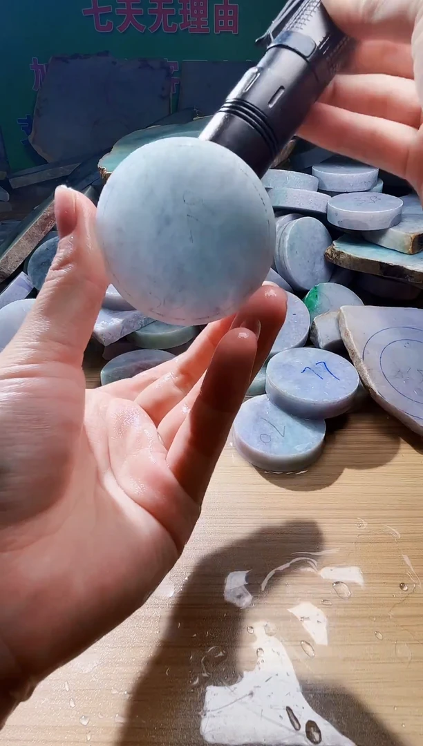 翡翠未镶嵌颈饰 翡翠A货791