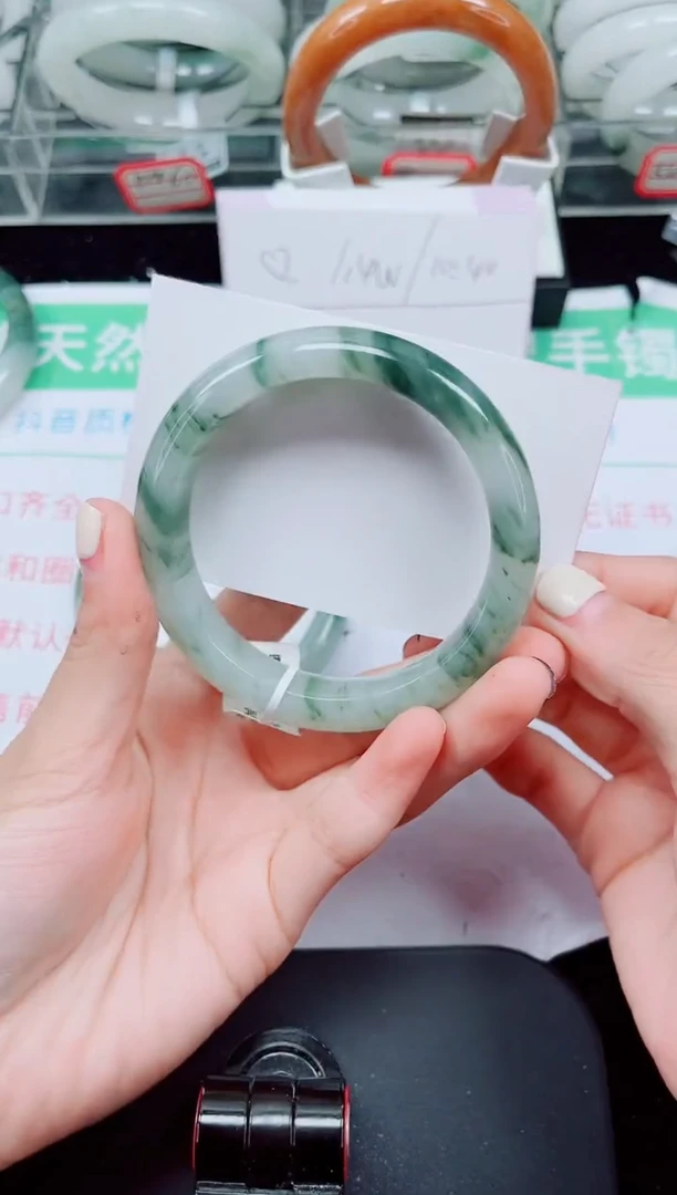 未镶嵌手镯石英质玉227-56/57