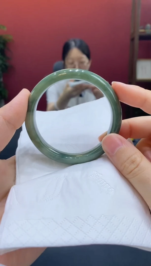 翡翠手镯未镶嵌00001285