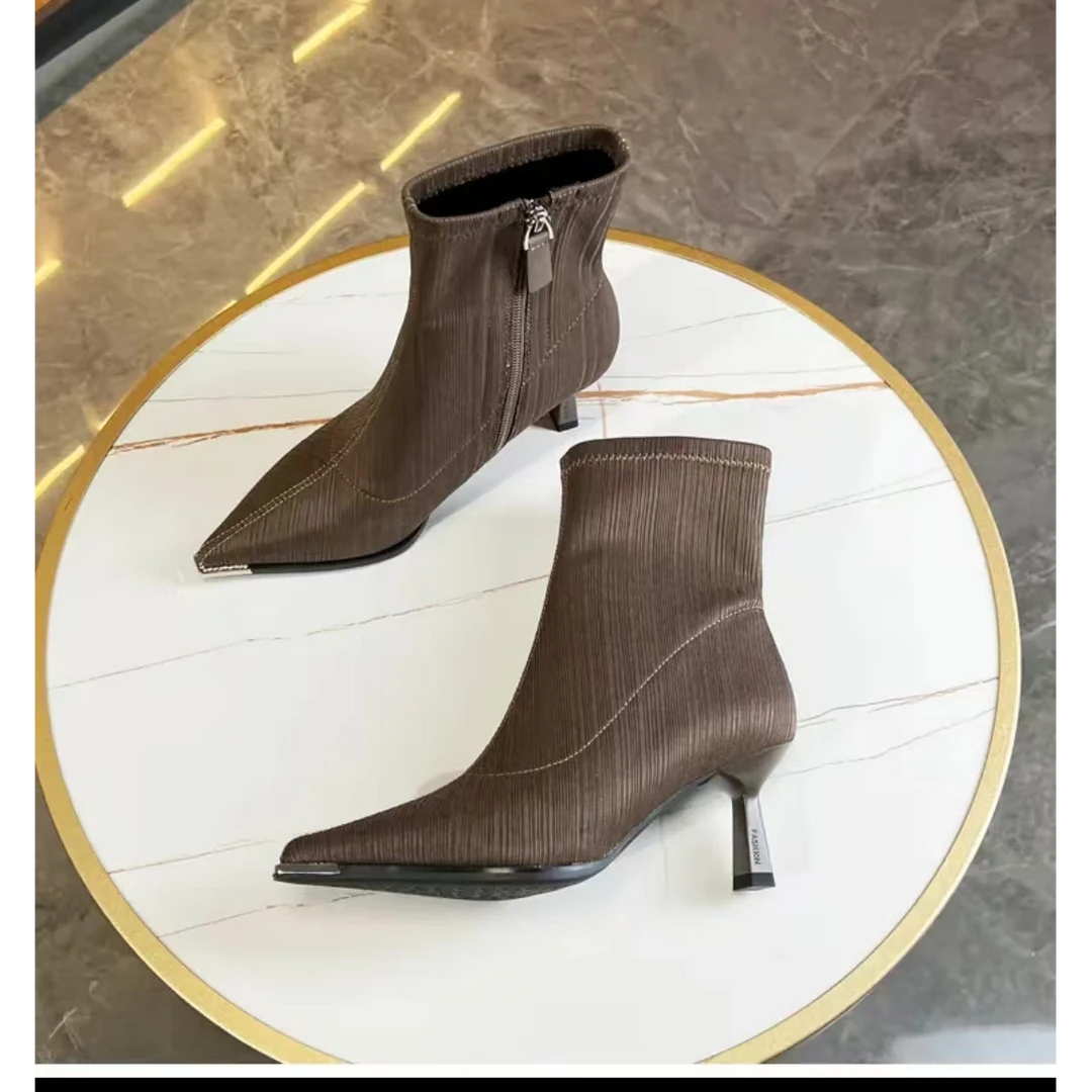 653601时尚高跟鞋短靴秋冬