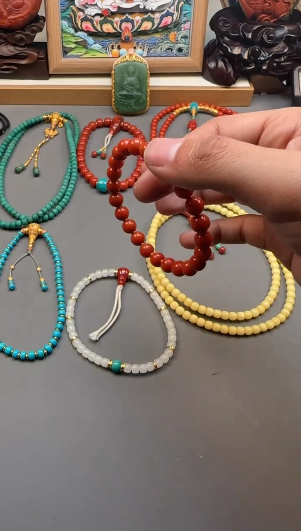 【闪购商品】蜜蜡裸石未镶嵌手串手串