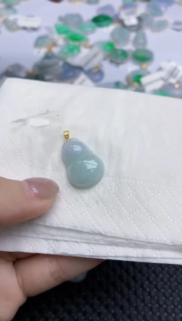 【闪购商品】翡翠颈饰18K金镶嵌天然翡翠A货