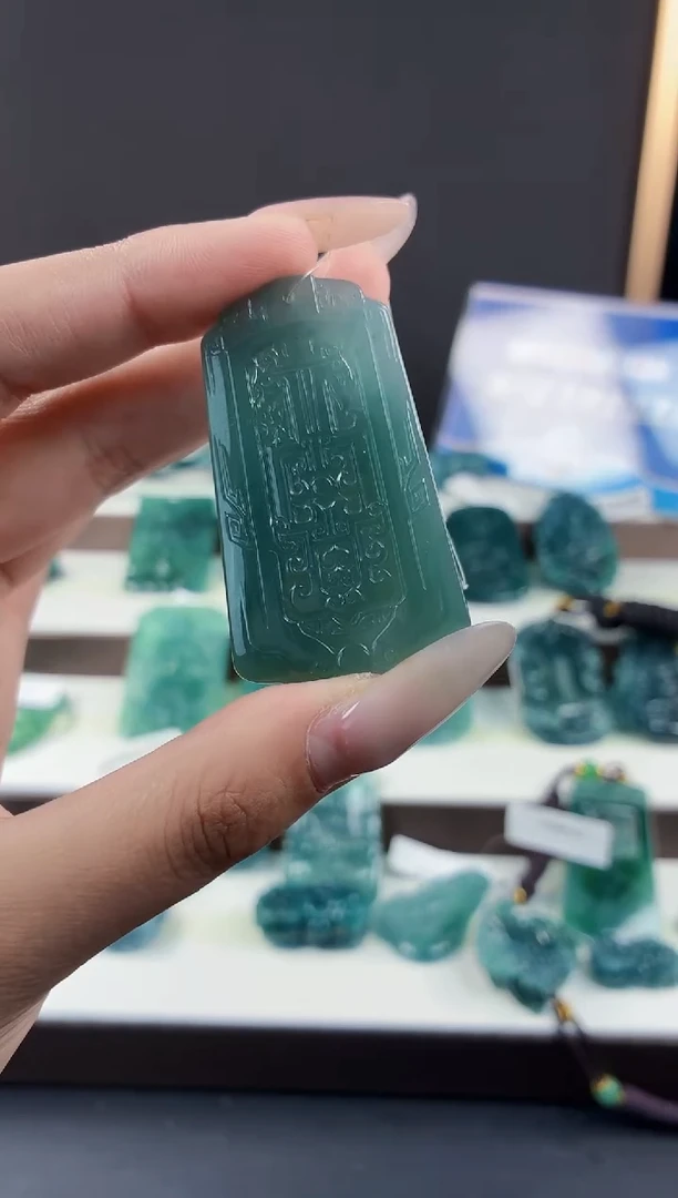 颈饰未镶嵌翡翠DLZ25112256