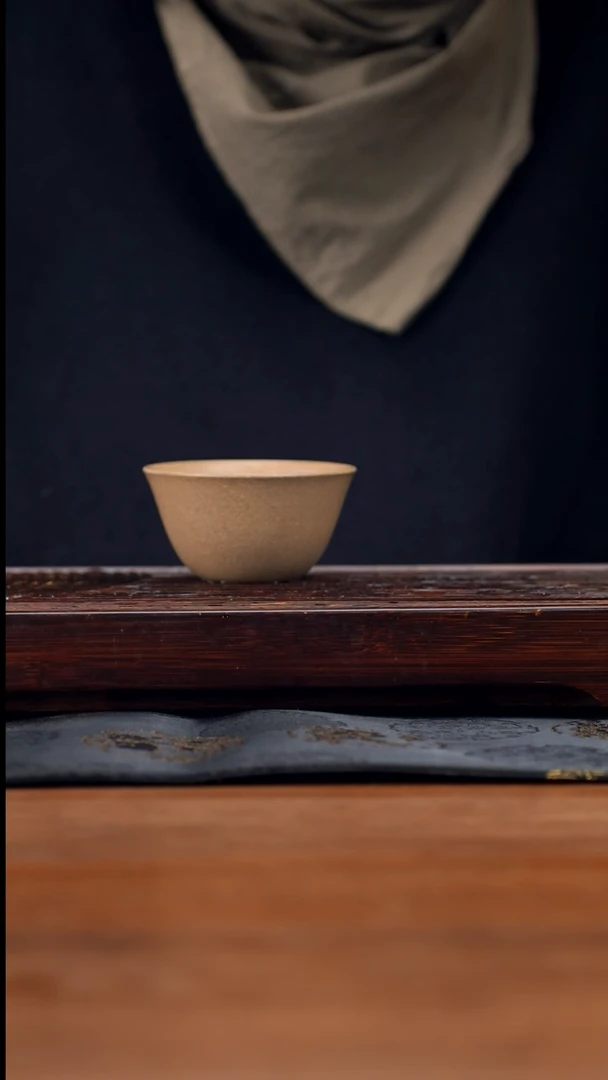 【闪购商品】紫砂茶壶cc黄龙山原矿段泥杯