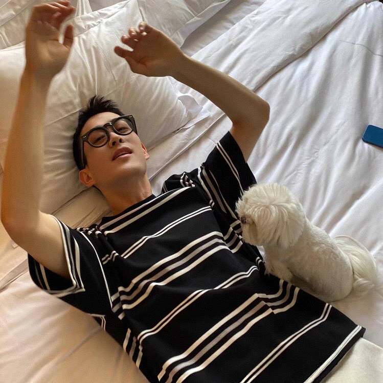 美式休闲简约条纹短袖t恤夏季男士重磅潮牌宽松百搭潮牌短袖t恤男