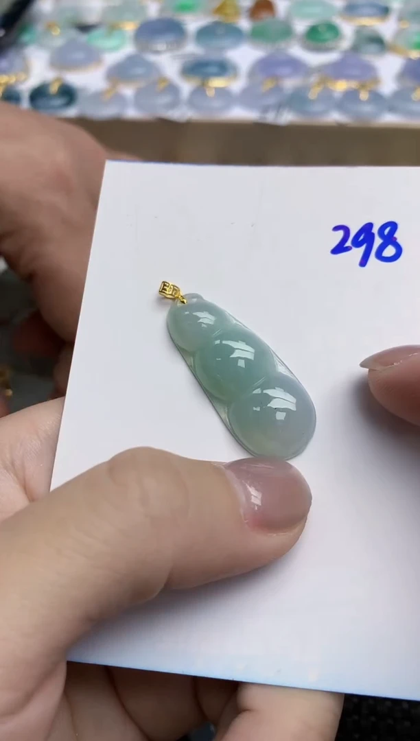 【闪购商品】翡翠颈饰18K金镶嵌多样性发其一