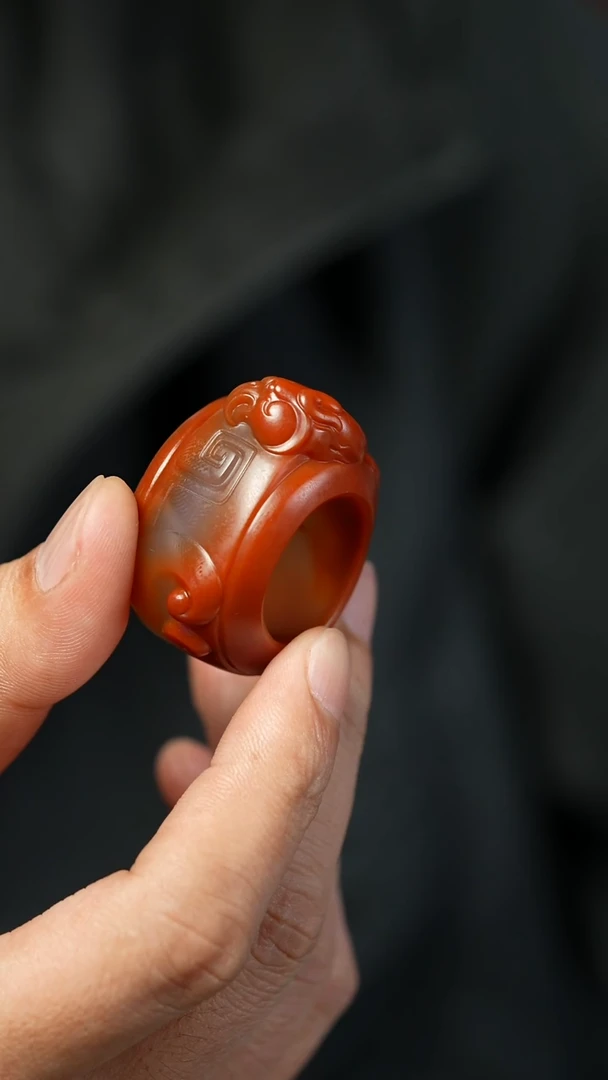 未镶嵌南红玛瑙挂件猫*鹰扳指