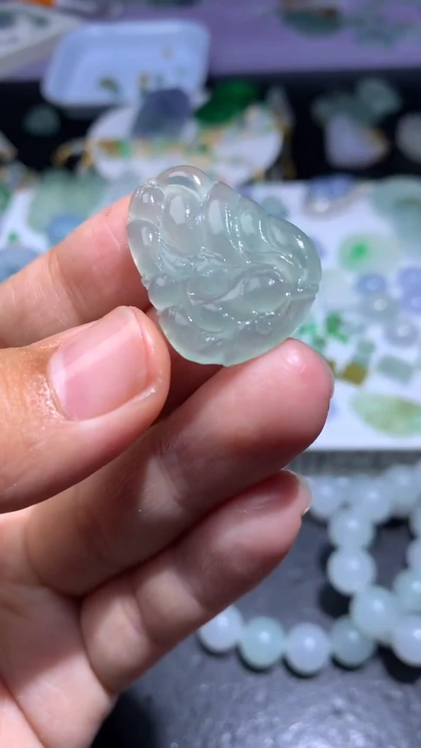 未镶嵌定制翡翠毛货