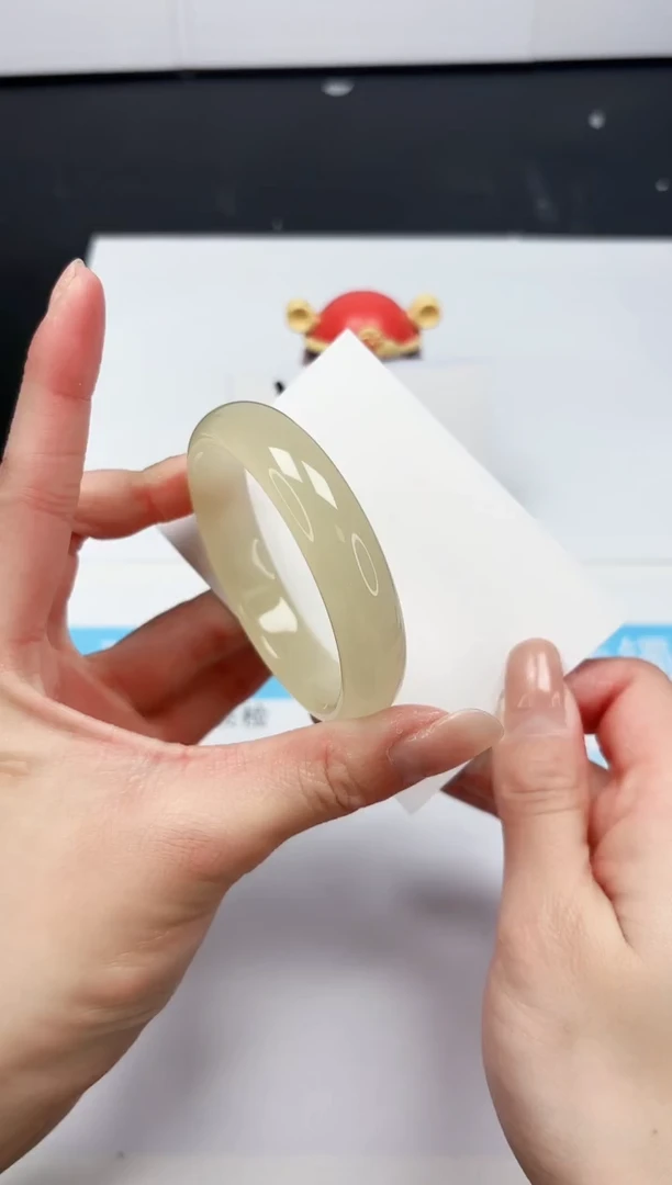 【闪购商品】石英质玉手镯未镶嵌50-55.3